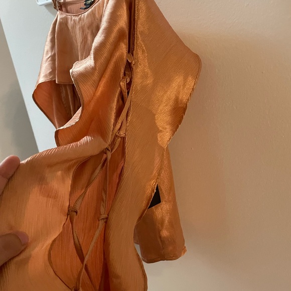 GUESS Womens Orange Cold Shoulder
Ruffled Silk Spaghetti Strap Square
Neck Top - Picture 8 of 8